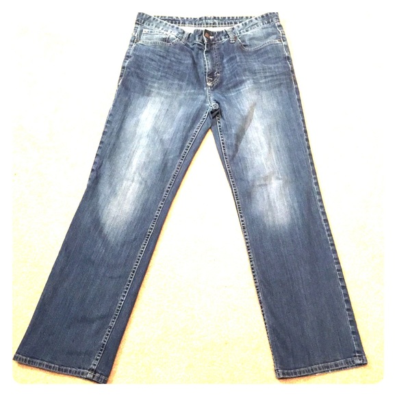 Calvin Klein Straight Fit Jeans
